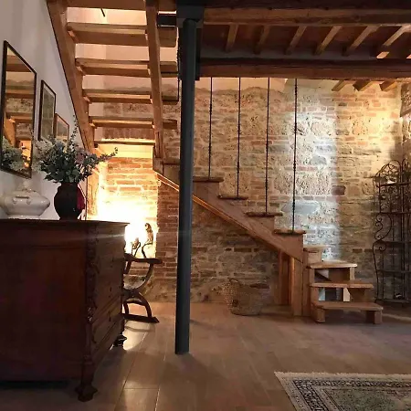 Casa Nonna Irma بيت للعطل *